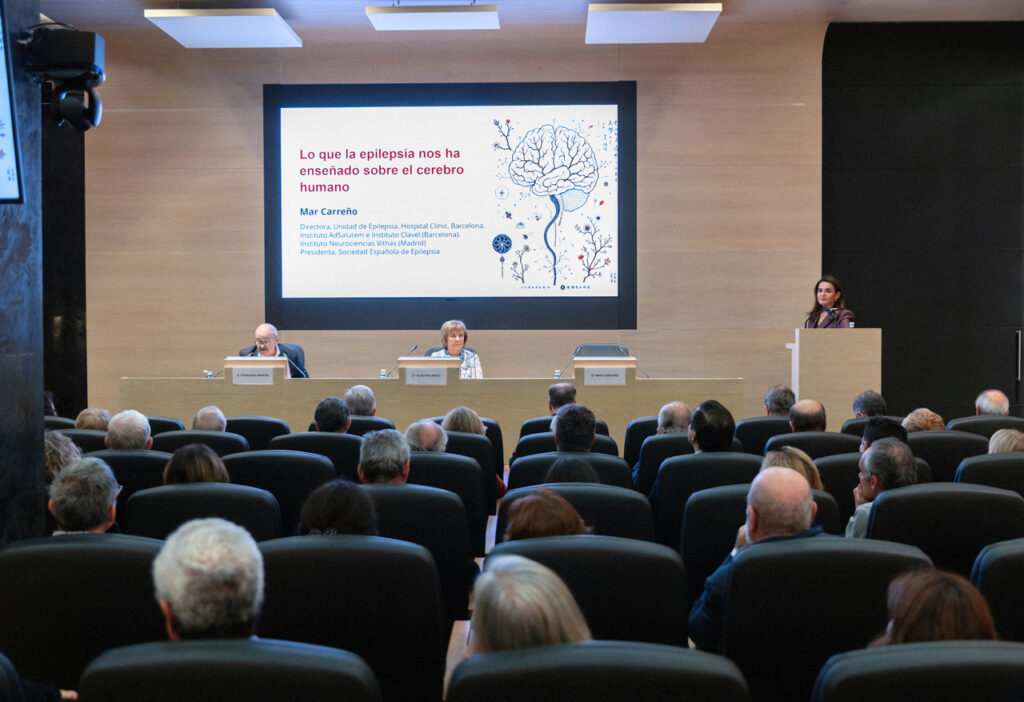 D.ª MAR CARREÑO MARTÍNEZ