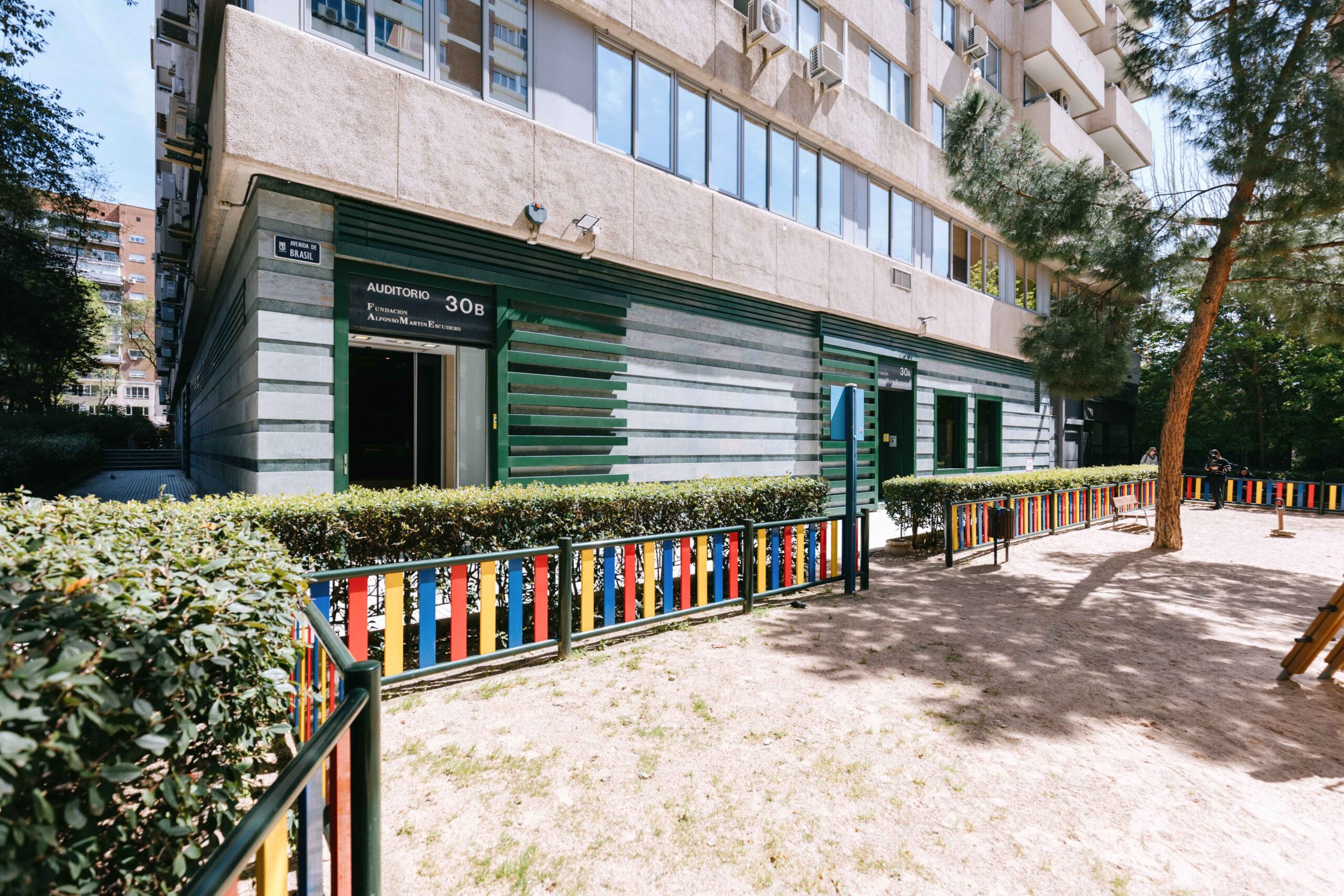 becas de investigación en el extranjero posdoctorales y postdoctorales de la fundación Alfonso Martín Escudero